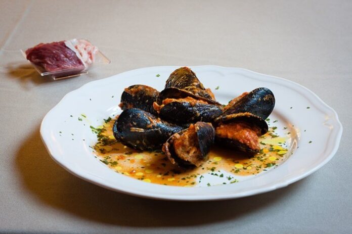 cozze alla livornese