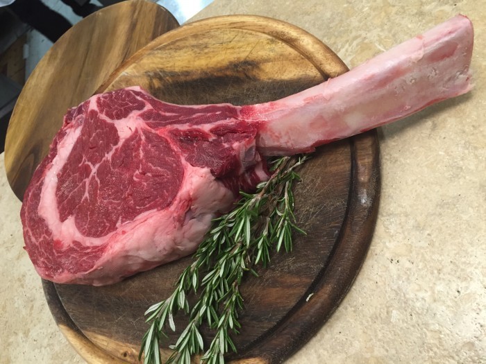 carne tomahawk Tosca Mercato Centrale Firenze - il Forchettiere