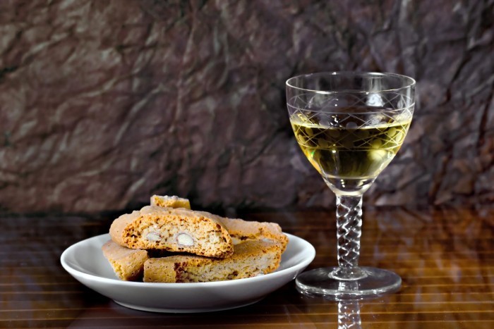 la-vera-ricetta-dei-cantucci-toscani_8b4d13960e4733a58fd5696fd66427e0