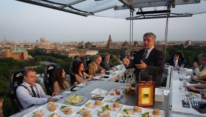 dinner-in-the-sky-milano