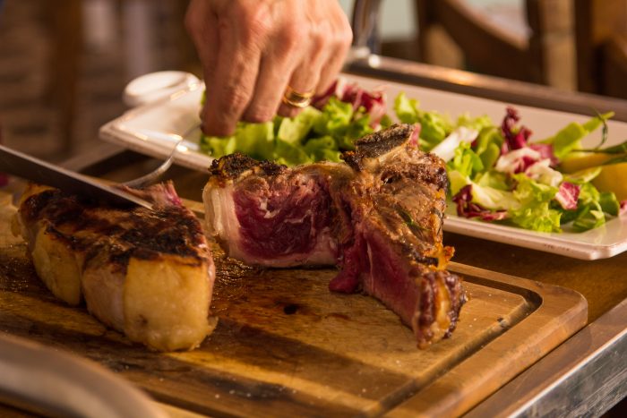 L'arte della carne alla brace, nella città della bistecca alla fiorentina: Braciere Malatesta